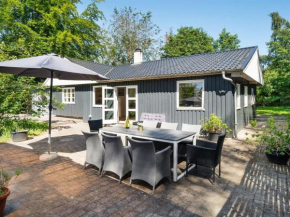 Holiday Home Tannie - 300m from the sea by Interhome Strøby